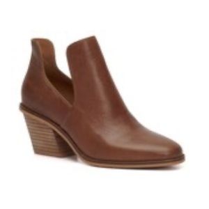 LUCKY BRAND VELLIDA BOOTIE (sz 8.5)